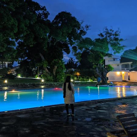 Amaan Ocean Hotel Kihinani Bububu Экстерьер фото