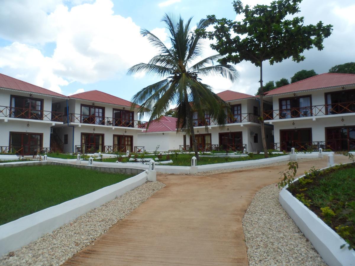 Amaan Ocean Hotel Kihinani Bububu Экстерьер фото