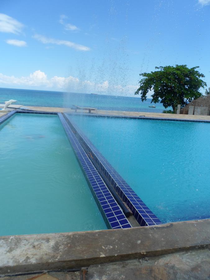 Amaan Ocean Hotel Kihinani Bububu Экстерьер фото