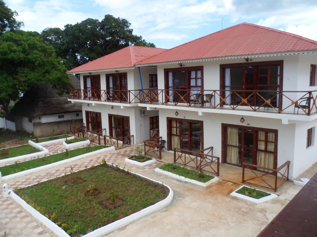 Amaan Ocean Hotel Kihinani Bububu Экстерьер фото