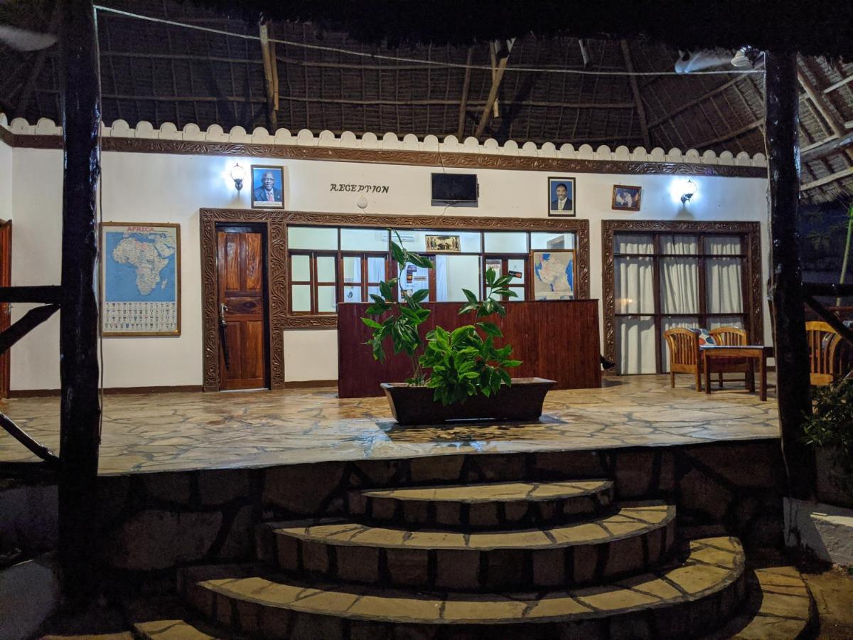 Amaan Ocean Hotel Kihinani Bububu Экстерьер фото